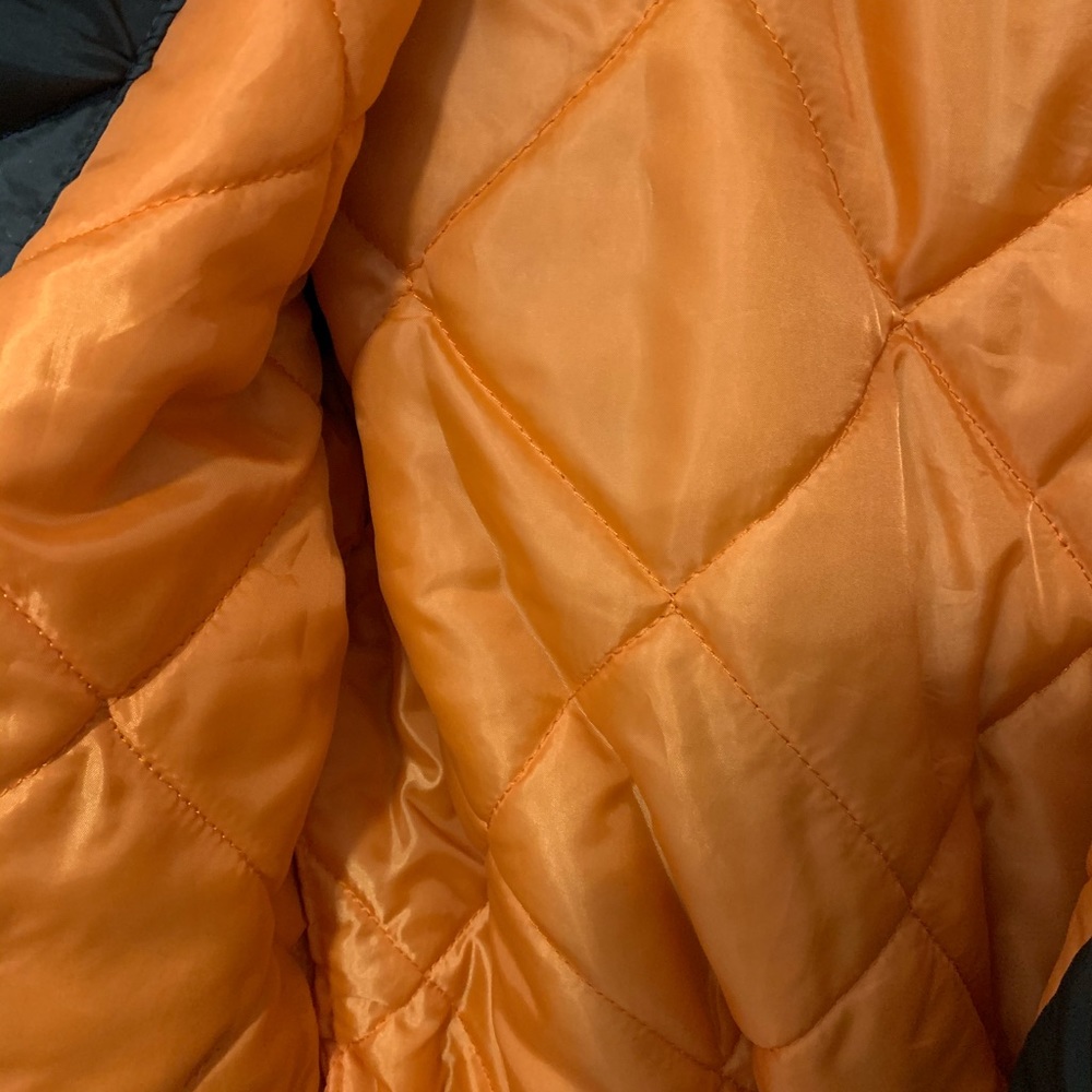Bomber jacket - Picture 4 of 4